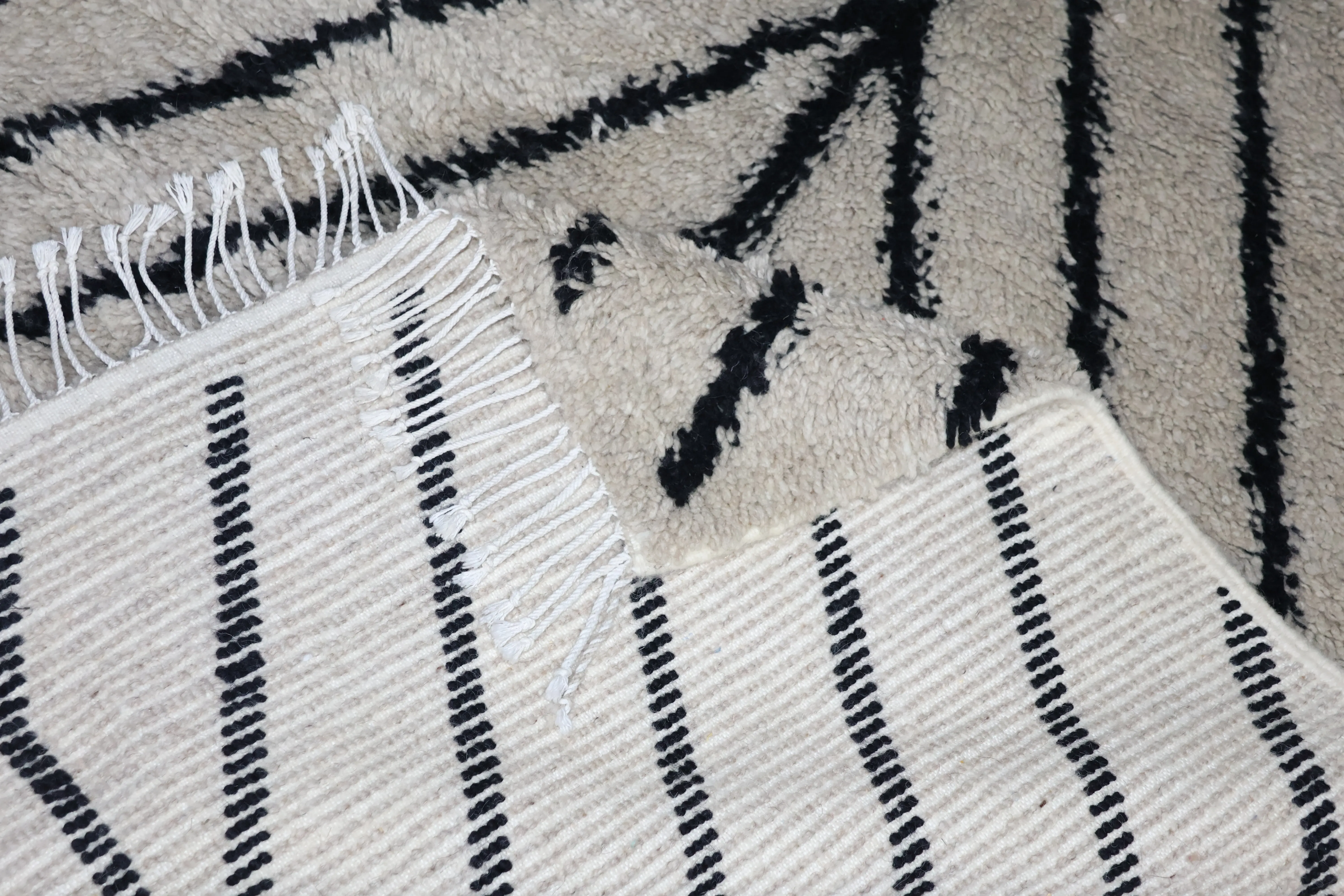 Tapis berbère Beni Ouarain — Palme Noire vue 3