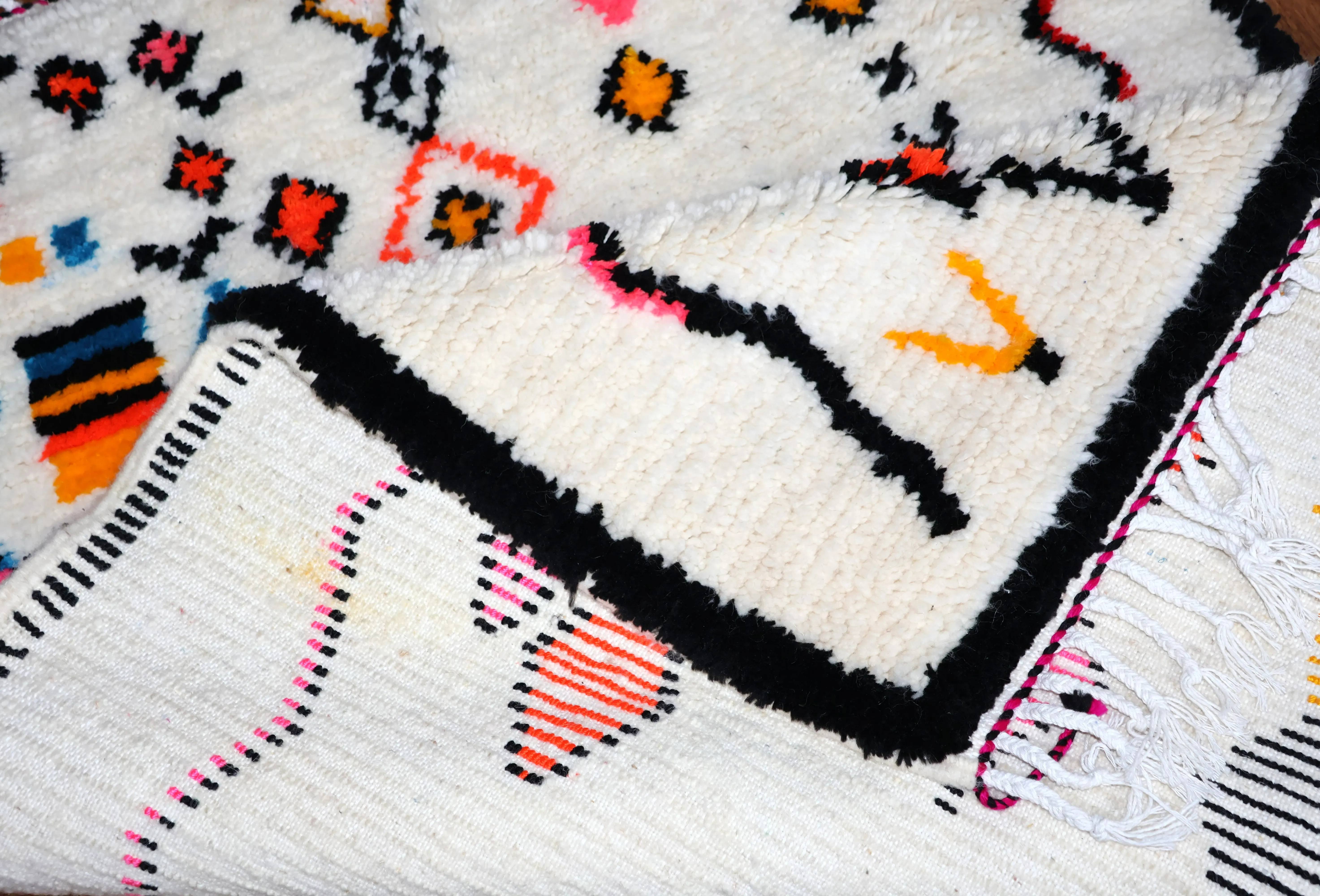 Tapis berbère Azilal — Guirlande Sauvage vue 3