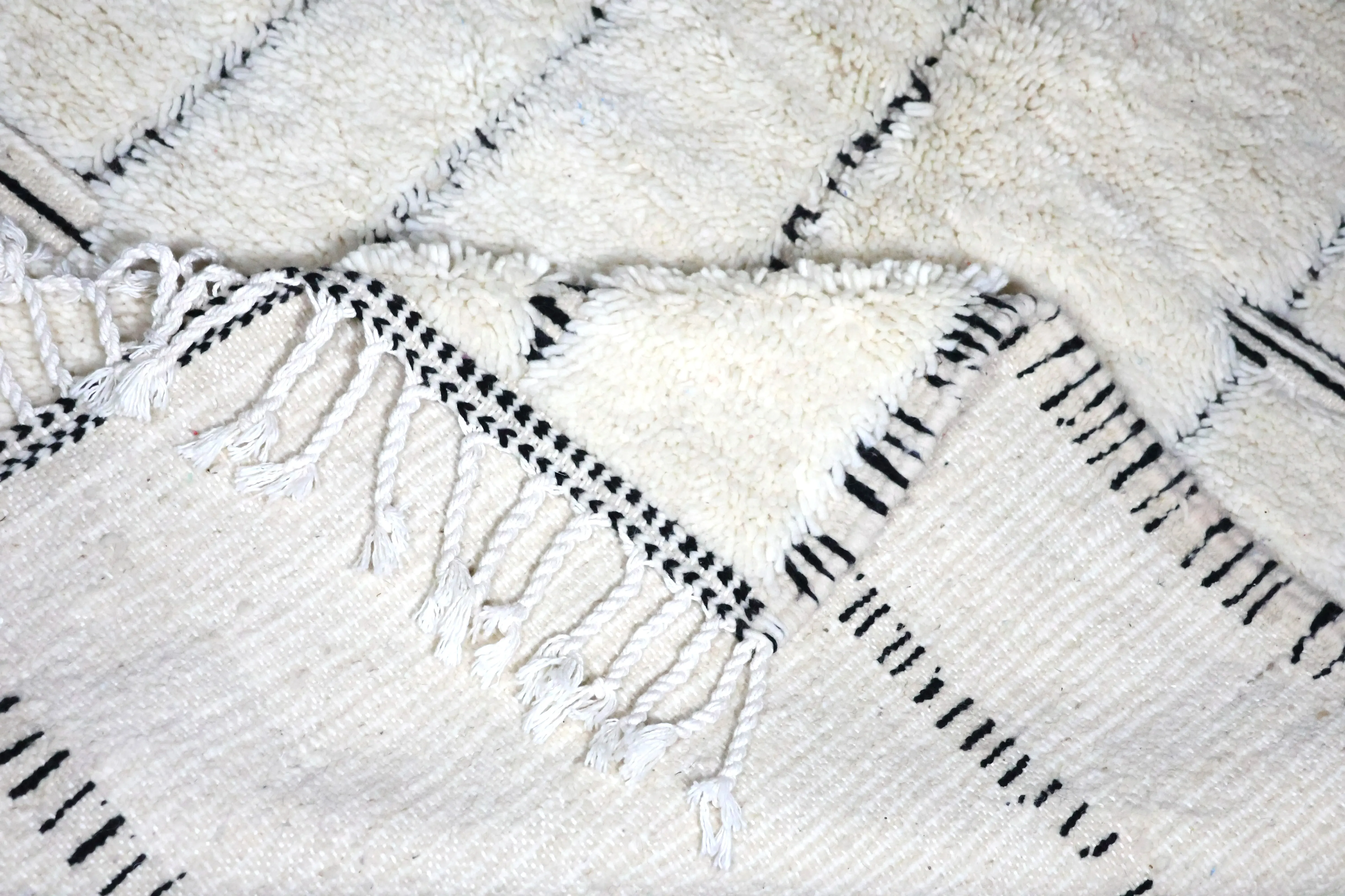 Tapis berbère Beni Ouarain — Traits d'Encre vue 3