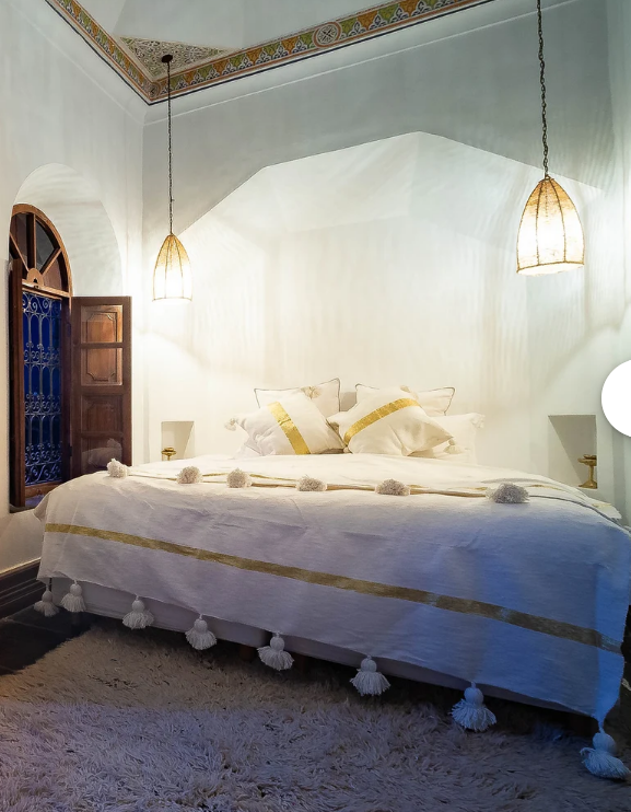 Couvre lit berbère en laine fait main (300x200 cm)