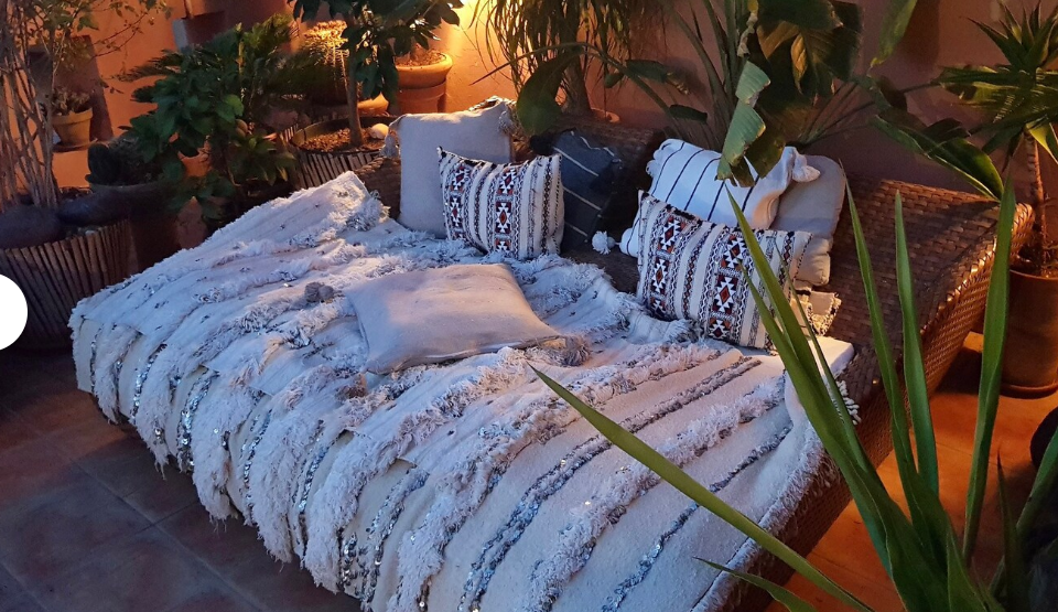 Plaid berbère en laine fait main (300x200 cm)