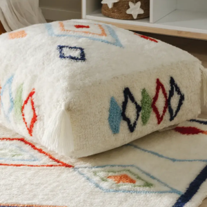 Pouf berbère en laine fait main (60x60 cm)